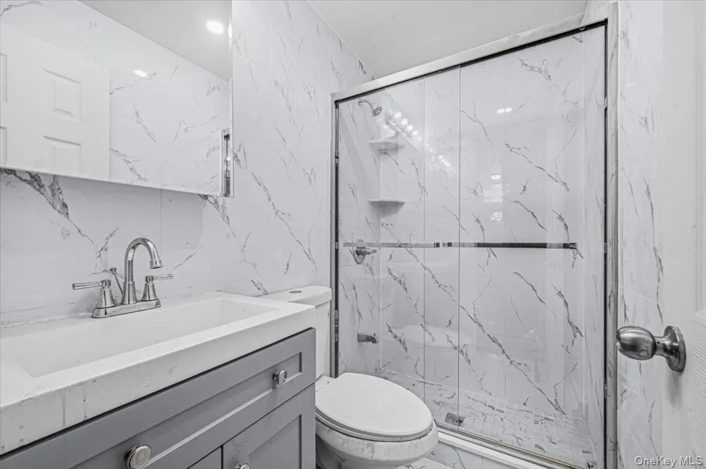 2050 Ryer Avenue Bronx, NY 10457