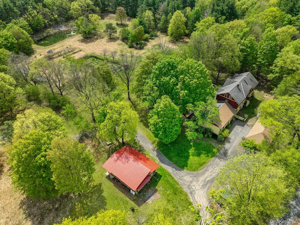 43 Augustine Road Saugerties, NY 12477