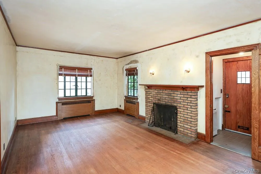 8654 Somerset Street Jamaica Estates, NY 11432