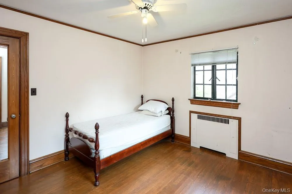 8654 Somerset Street Jamaica Estates, NY 11432