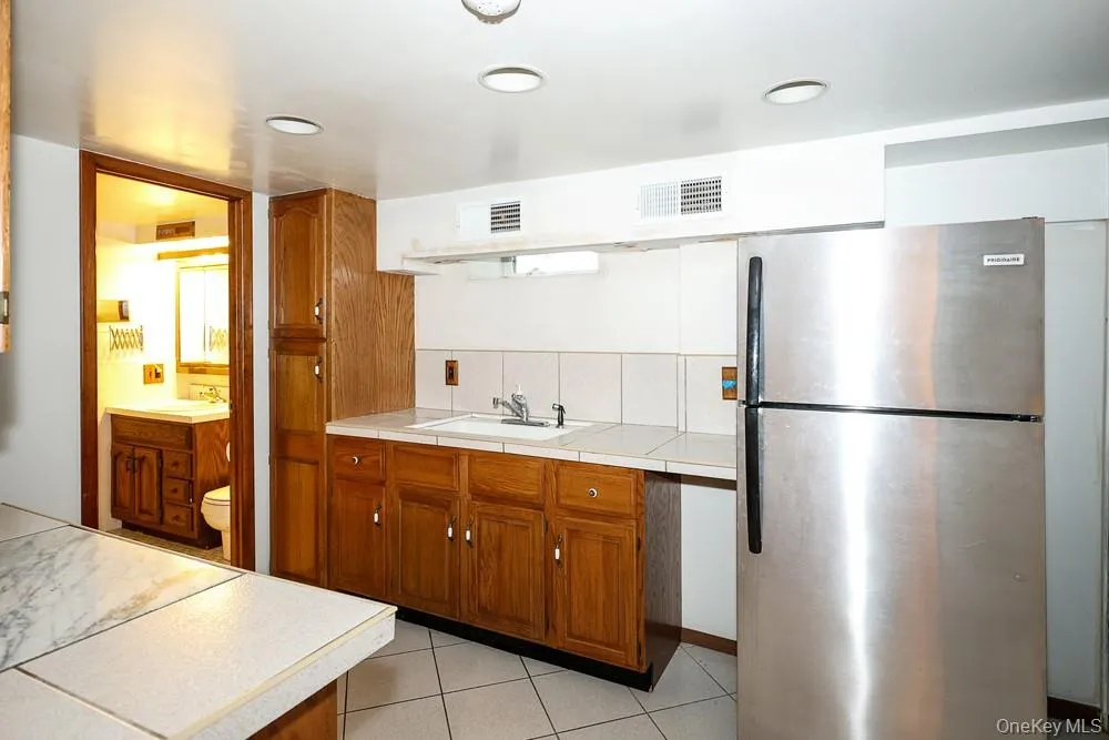 8654 Somerset Street Jamaica Estates, NY 11432