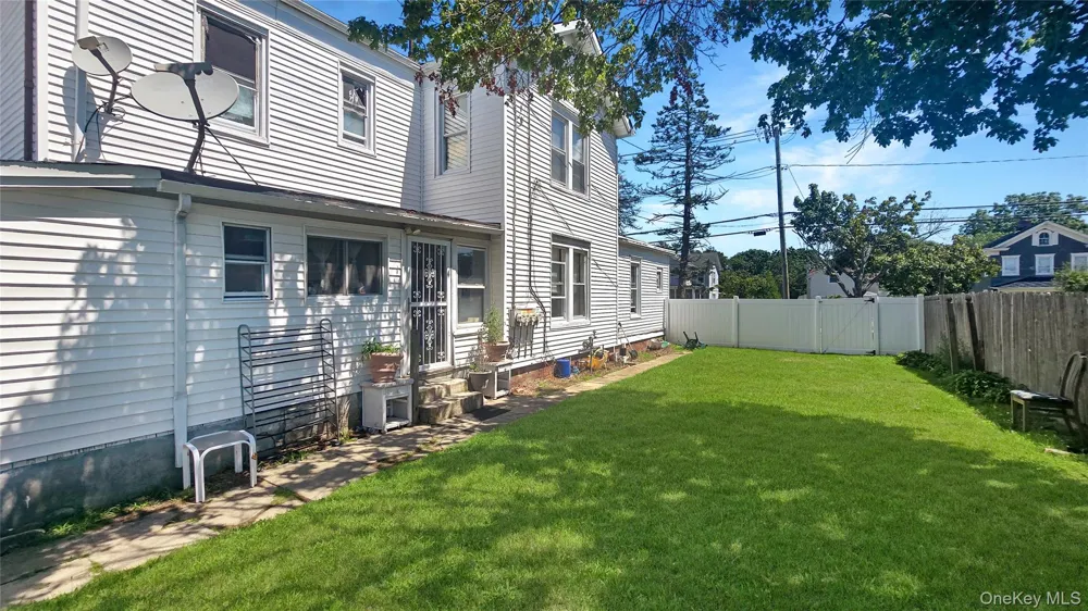 76 Oak Street Patchogue, NY 11772