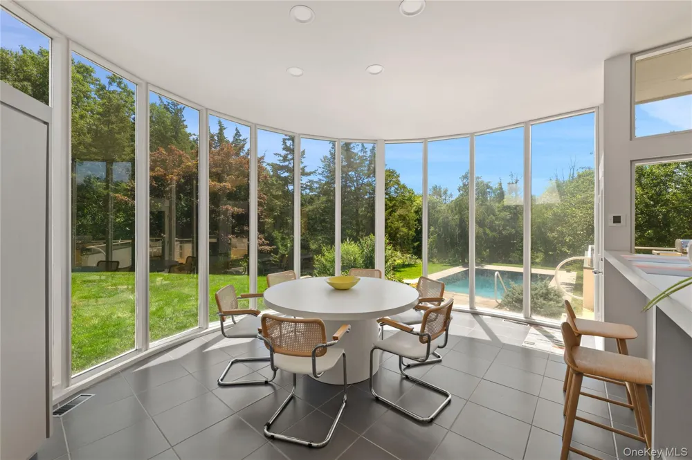 10 Dogwood Hills Road Pound Ridge, NY 10576