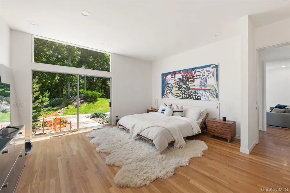 10 Dogwood Hills Road Pound Ridge, NY 10576