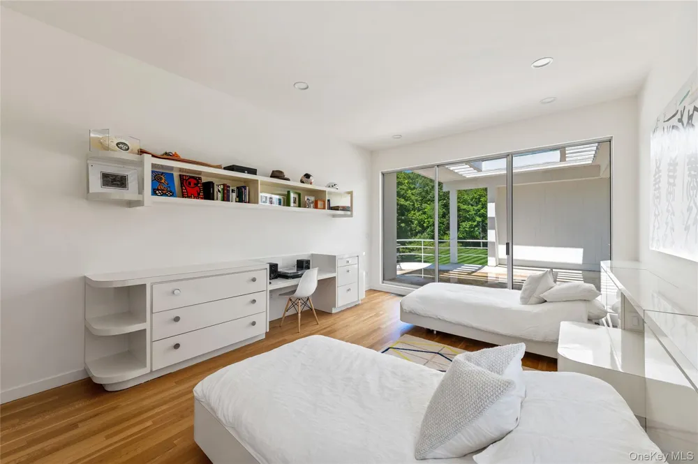 10 Dogwood Hills Road Pound Ridge, NY 10576