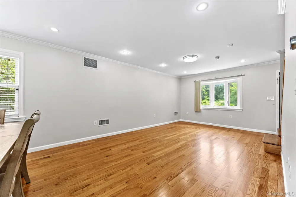 164-31 Underhill Avenue Fresh Meadows, NY 11365