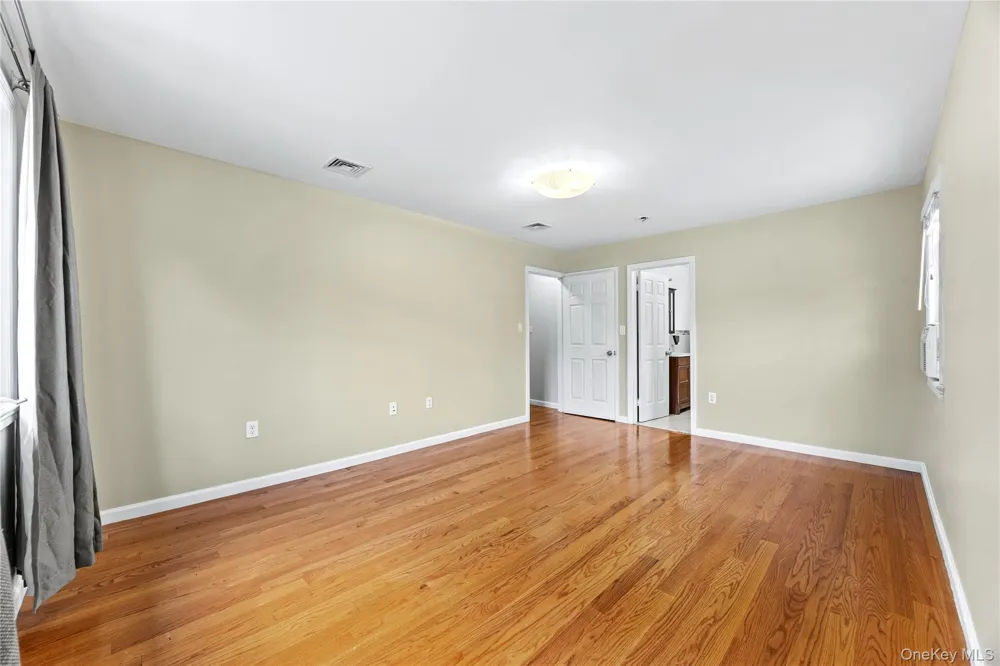 164-31 Underhill Avenue Fresh Meadows, NY 11365