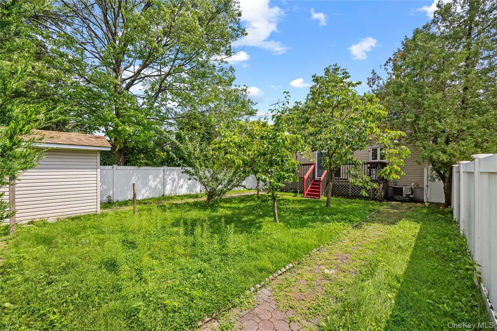 164-31 Underhill Avenue Fresh Meadows, NY 11365