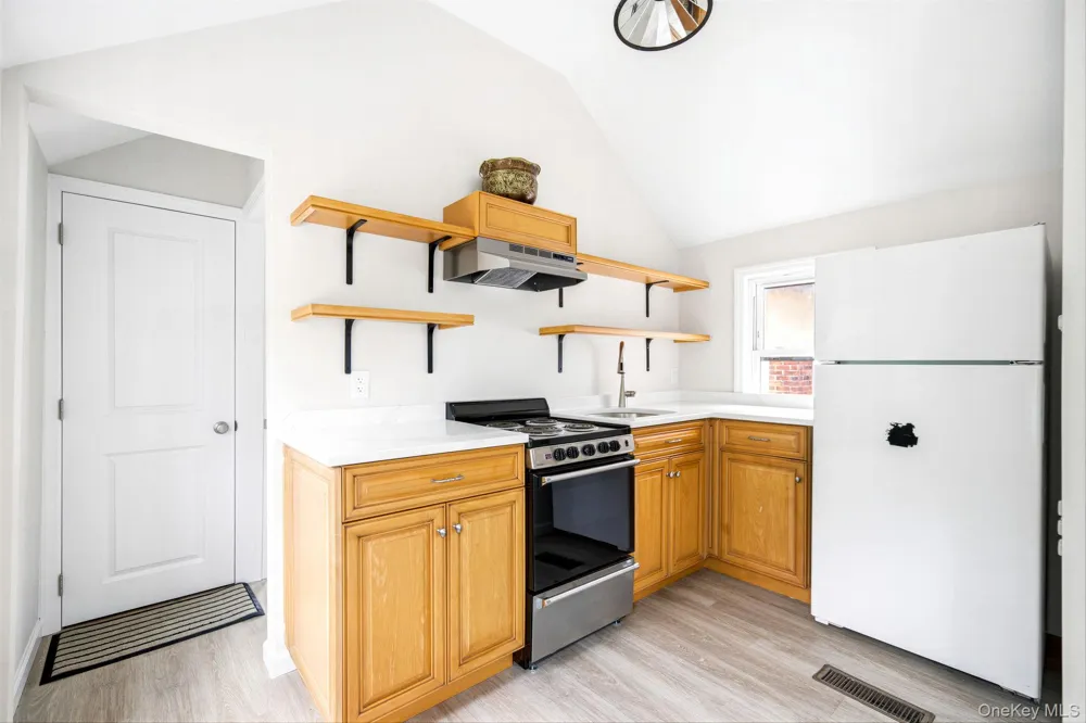 27 Walnut Avenue #2 Poquott, NY 11733