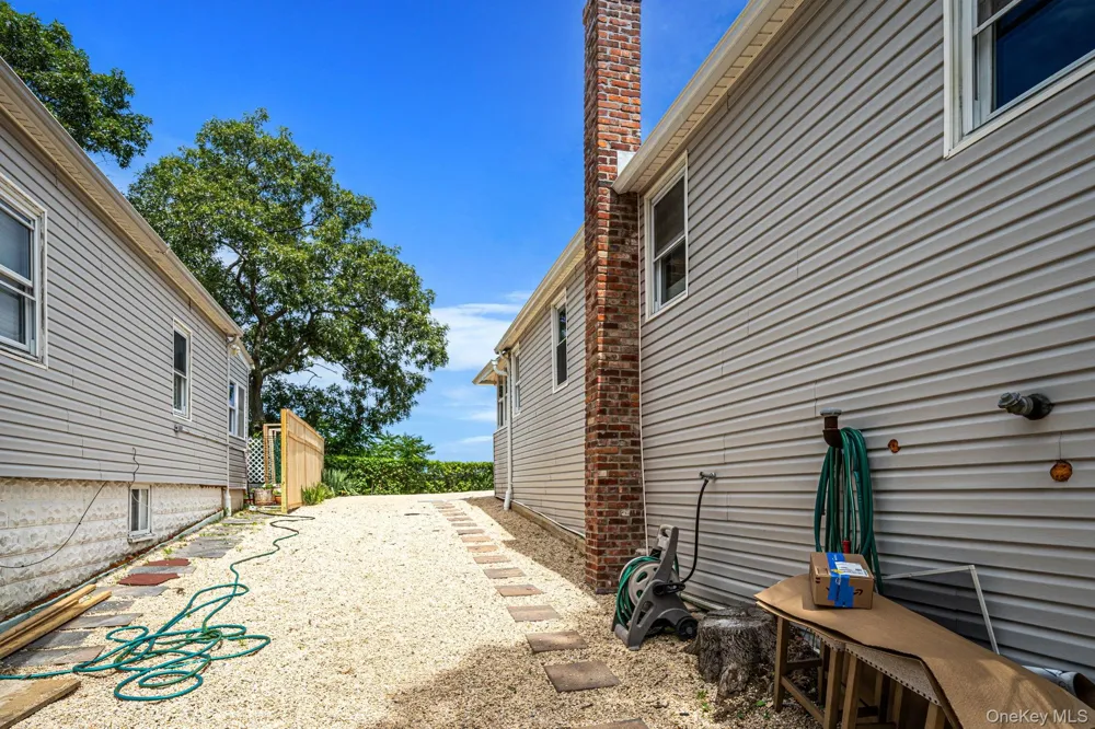 27 Walnut Avenue #2 Poquott, NY 11733