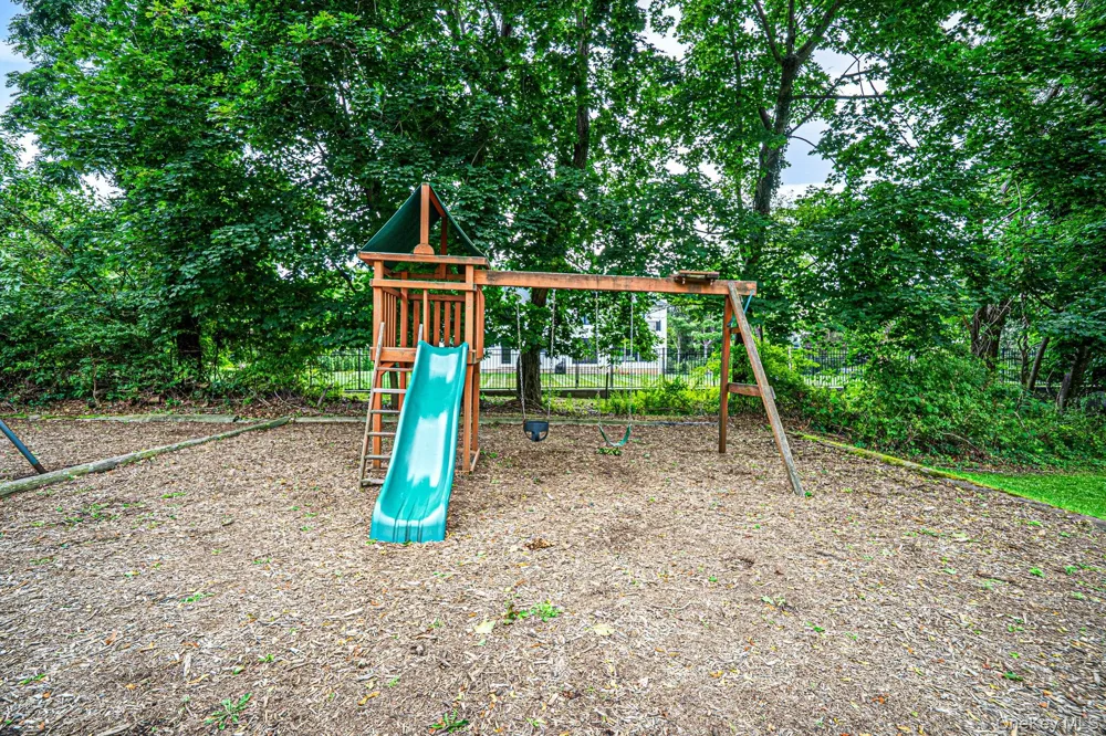 27 Walnut Avenue #2 Poquott, NY 11733