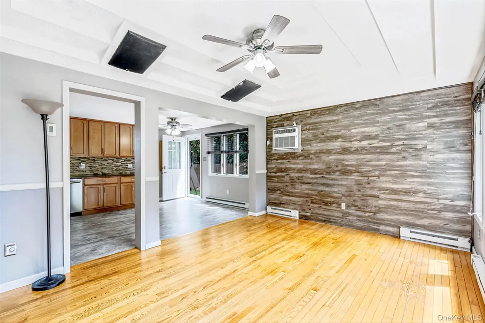 117 Broadway Shirley, NY 11967