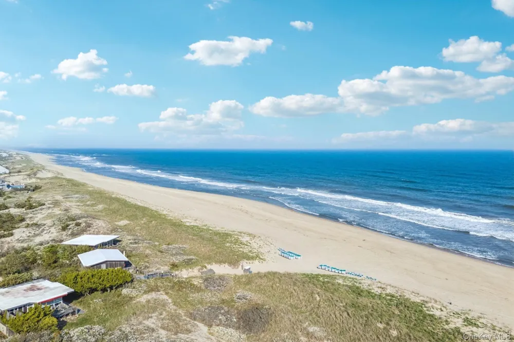 2004 Montauk Highway #2012 Amagansett, NY 11930