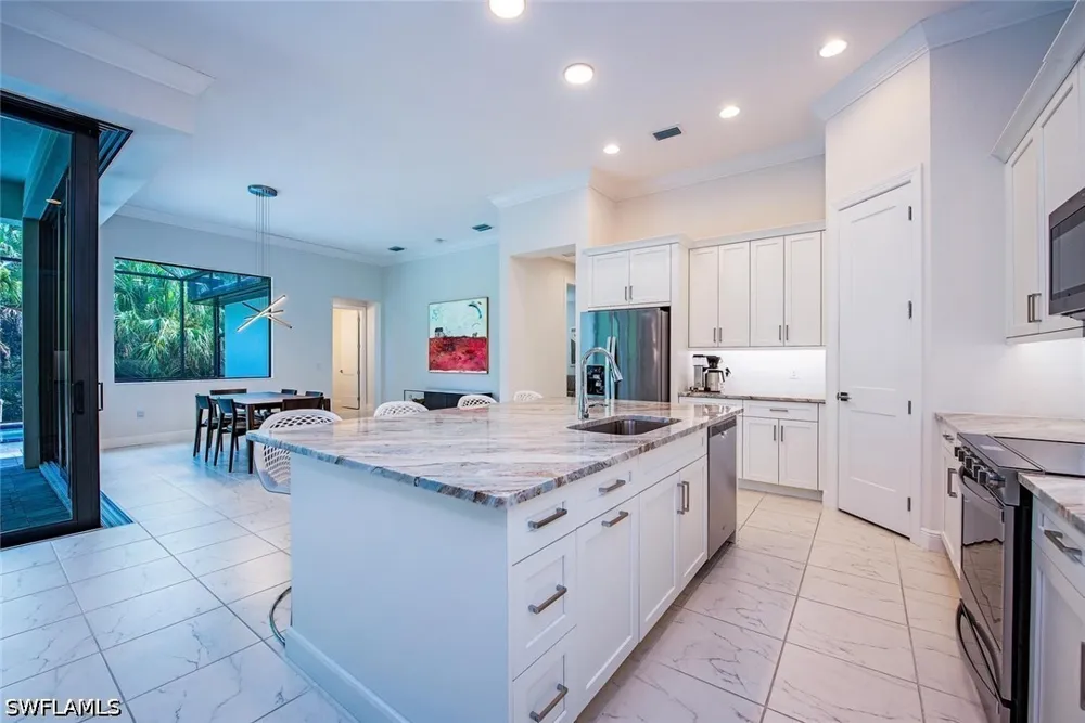 11TH AVENUE SW Naples, FL 34116