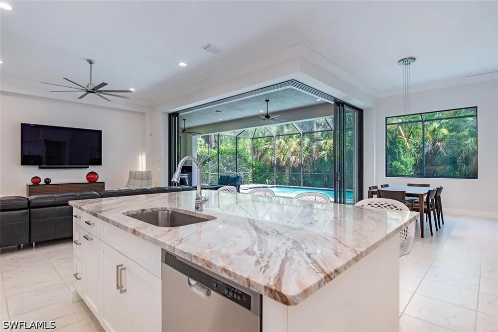 11TH AVENUE SW Naples, FL 34116