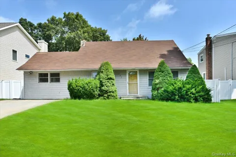 257 Maple Street