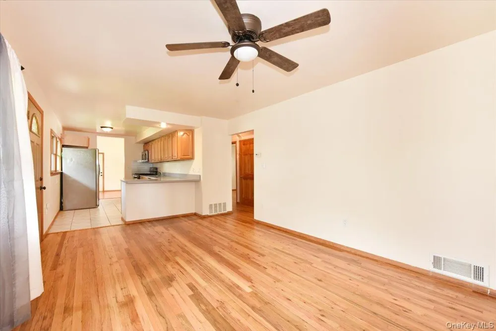 257 Maple Street Massapequa Park, NY 11762