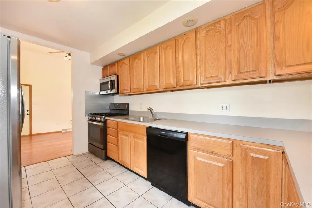 257 Maple Street Massapequa Park, NY 11762