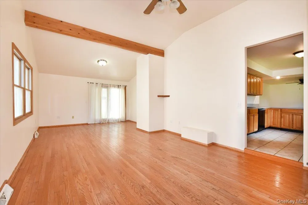 257 Maple Street Massapequa Park, NY 11762
