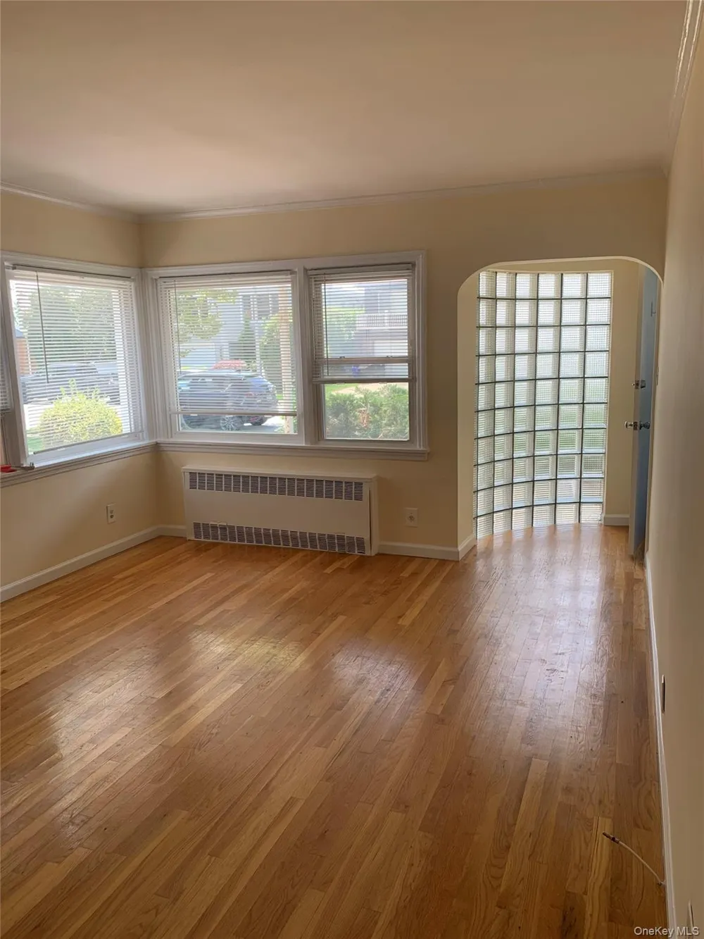 431 E Chester Street Long Beach, NY 11561