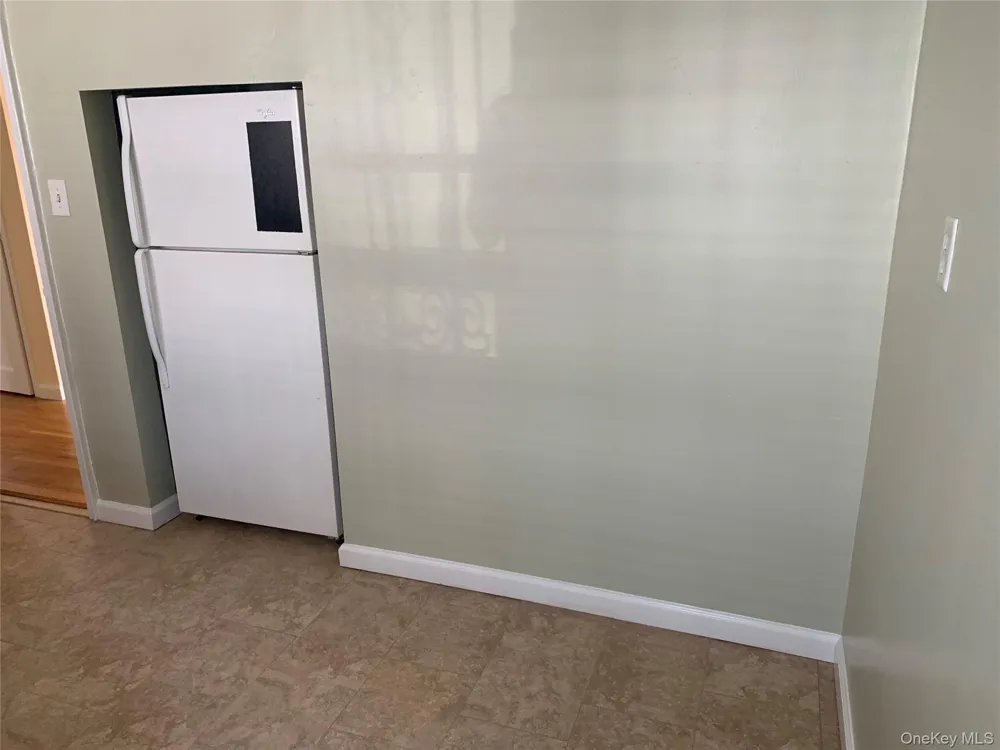 431 E Chester Street Long Beach, NY 11561