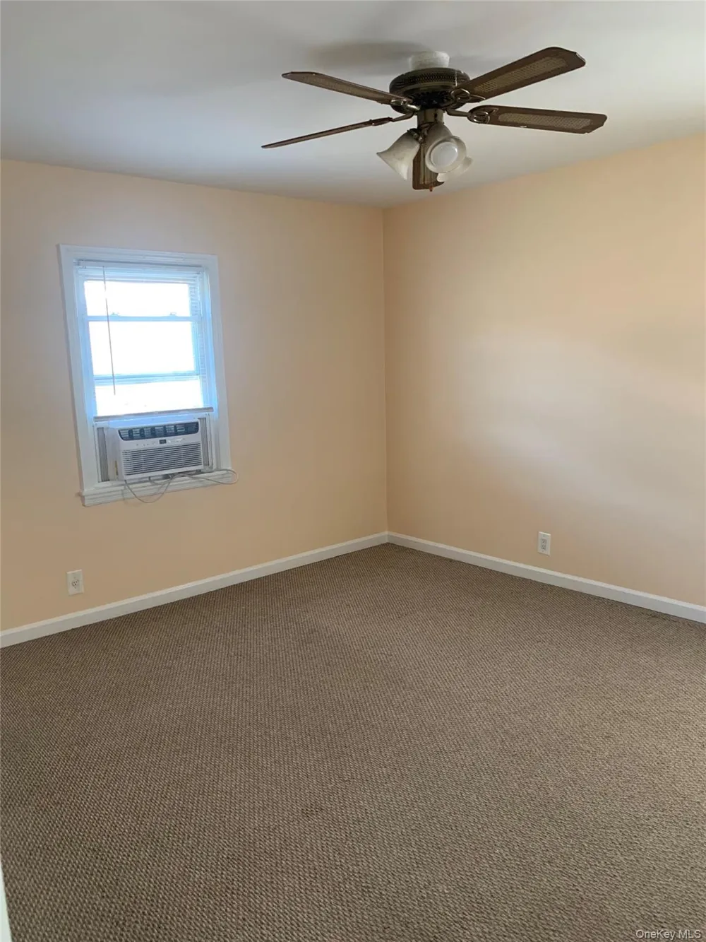 431 E Chester Street Long Beach, NY 11561