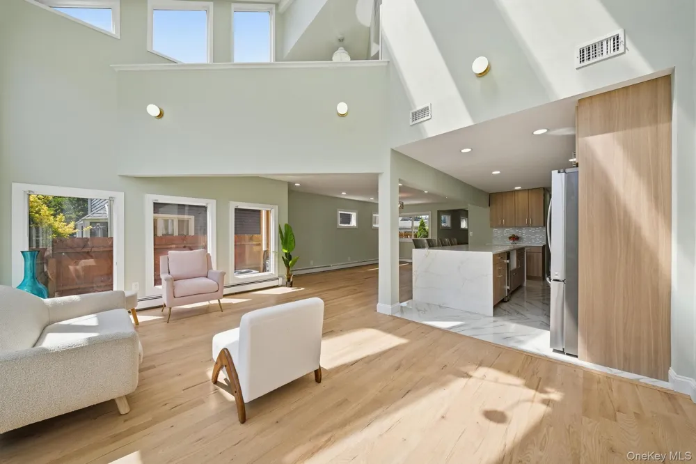 308 5th Avenue East Northport, NY 11731