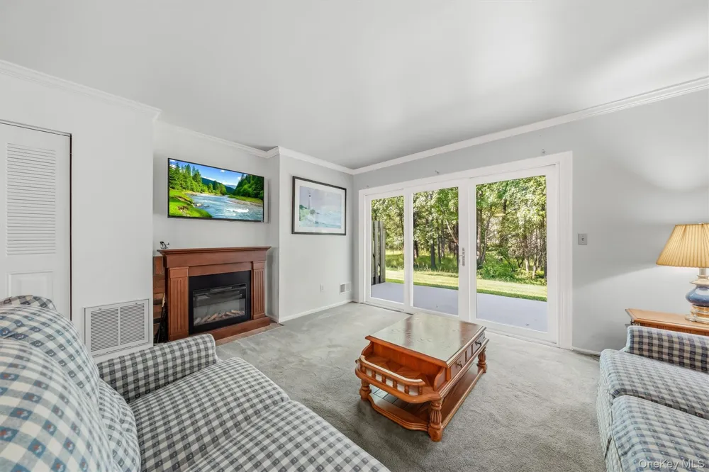 65 Yorkshire Terrace Washingtonville, NY 10992