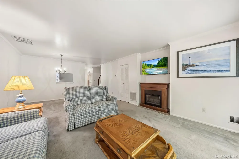 65 Yorkshire Terrace Washingtonville, NY 10992