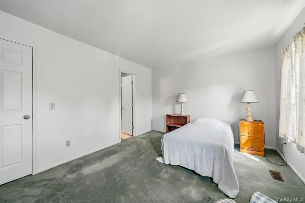 65 Yorkshire Terrace Washingtonville, NY 10992