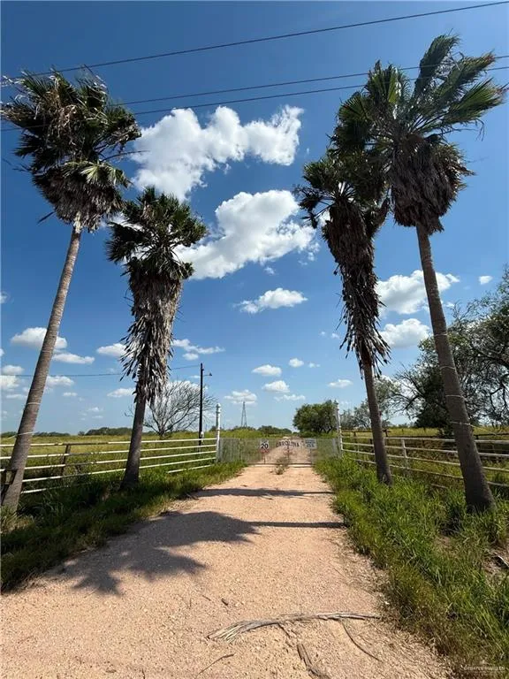 153 Private Road Encino, TX 78353