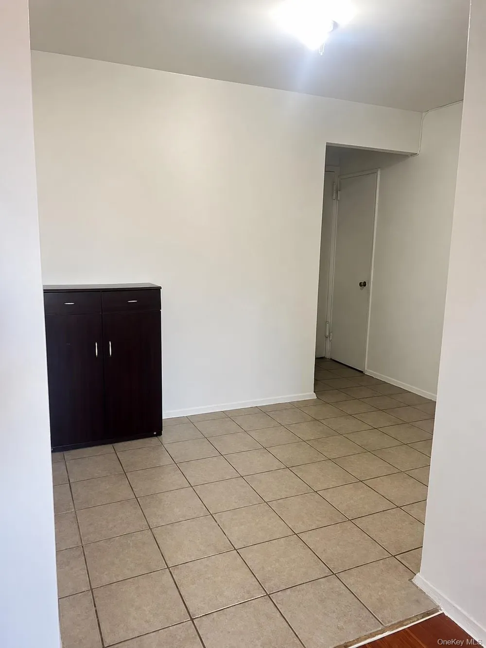 88-30 182nd Street #3F Hollis, NY 11423