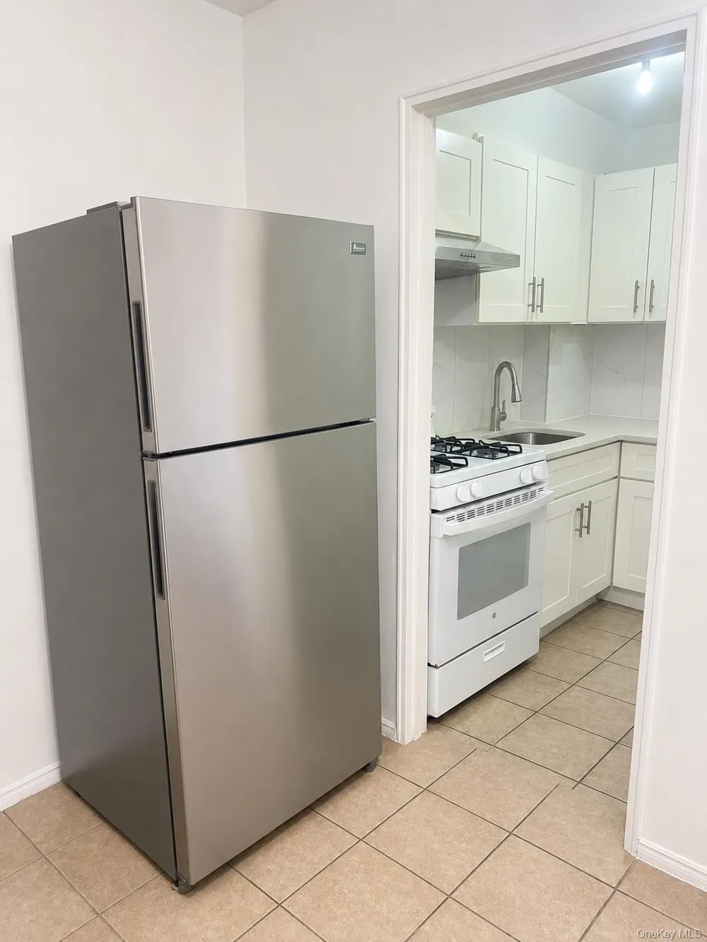 88-30 182nd Street #3F Hollis, NY 11423
