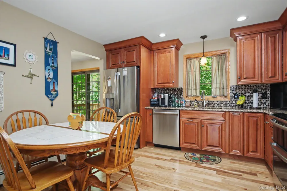 17 Scotsdale Road Carmel, NY 10512