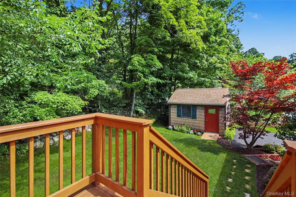 17 Scotsdale Road Carmel, NY 10512