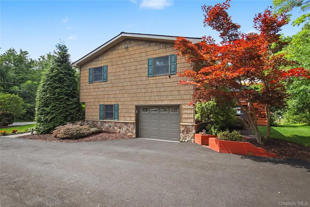 17 Scotsdale Road Carmel, NY 10512