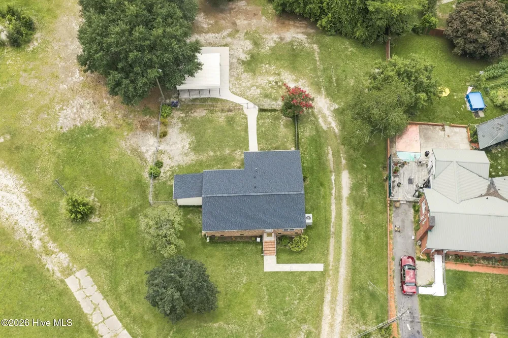 1020 Laurel Avenue Rockingham, NC 28379