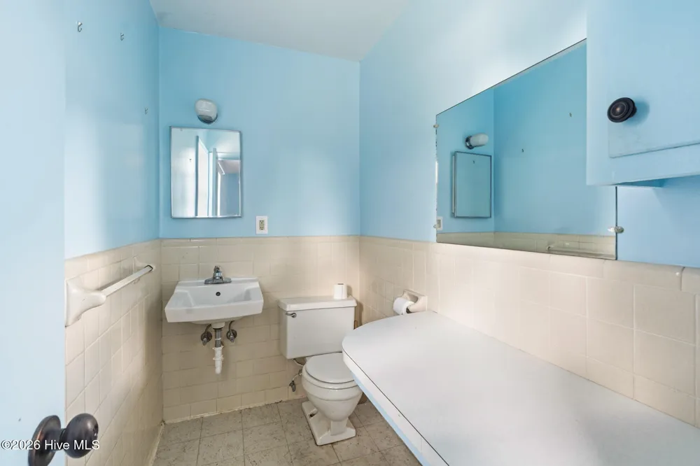 1020 Laurel Avenue Rockingham, NC 28379