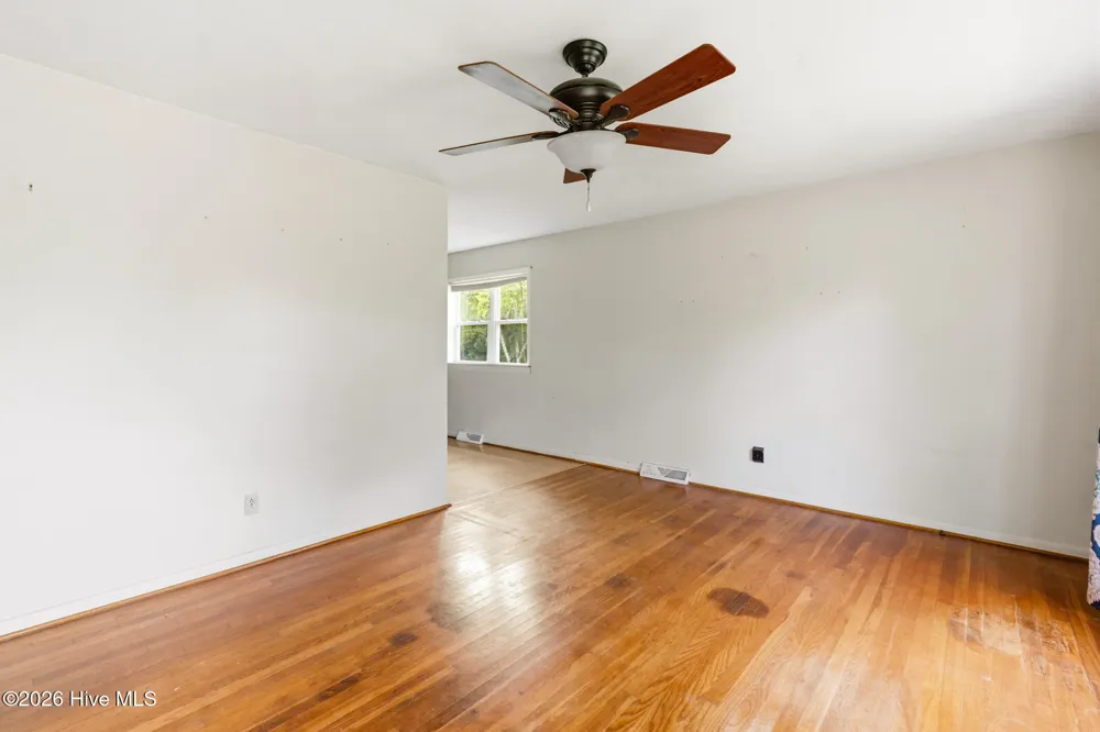 1020 Laurel Avenue Rockingham, NC 28379