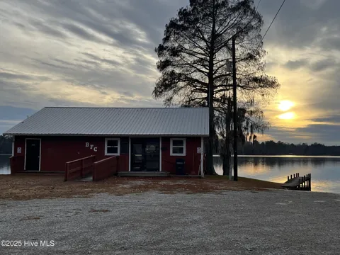 172 Bethel Fishing Center Road