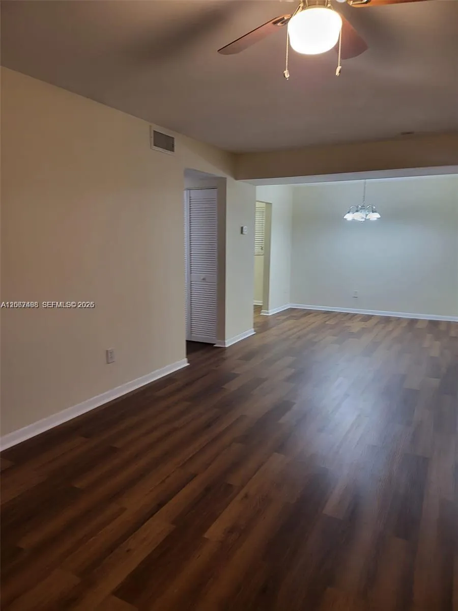 21121 SW 85th Ave #311 Cutler Bay, FL 33189