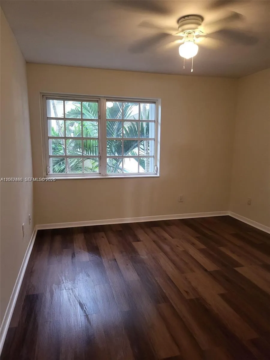 21121 SW 85th Ave #311 Cutler Bay, FL 33189