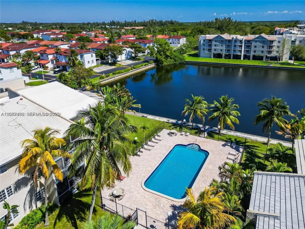 21121 SW 85th Ave #311 Cutler Bay, FL 33189