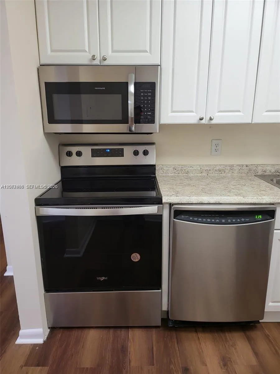 21121 SW 85th Ave #311 Cutler Bay, FL 33189
