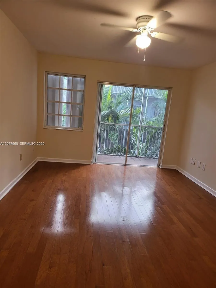 21121 SW 85th Ave #311 Cutler Bay, FL 33189