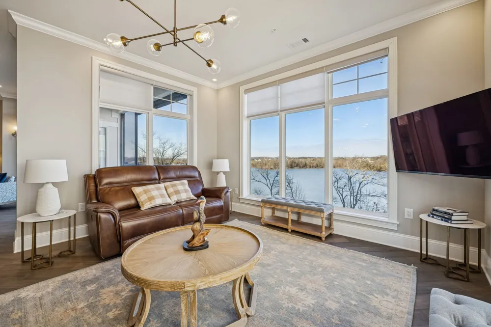 1024 Club View Dr #D202 Gallatin, TN 37066
