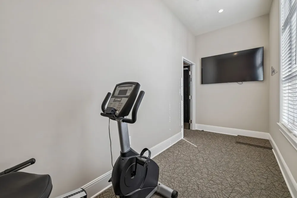 1024 Club View Dr #D202 Gallatin, TN 37066