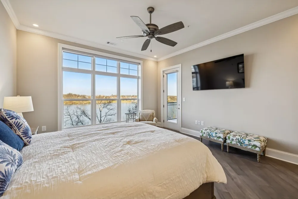 1024 Club View Dr #D202 Gallatin, TN 37066