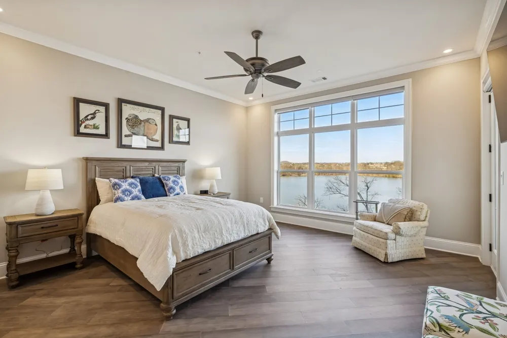 1024 Club View Dr #D202 Gallatin, TN 37066