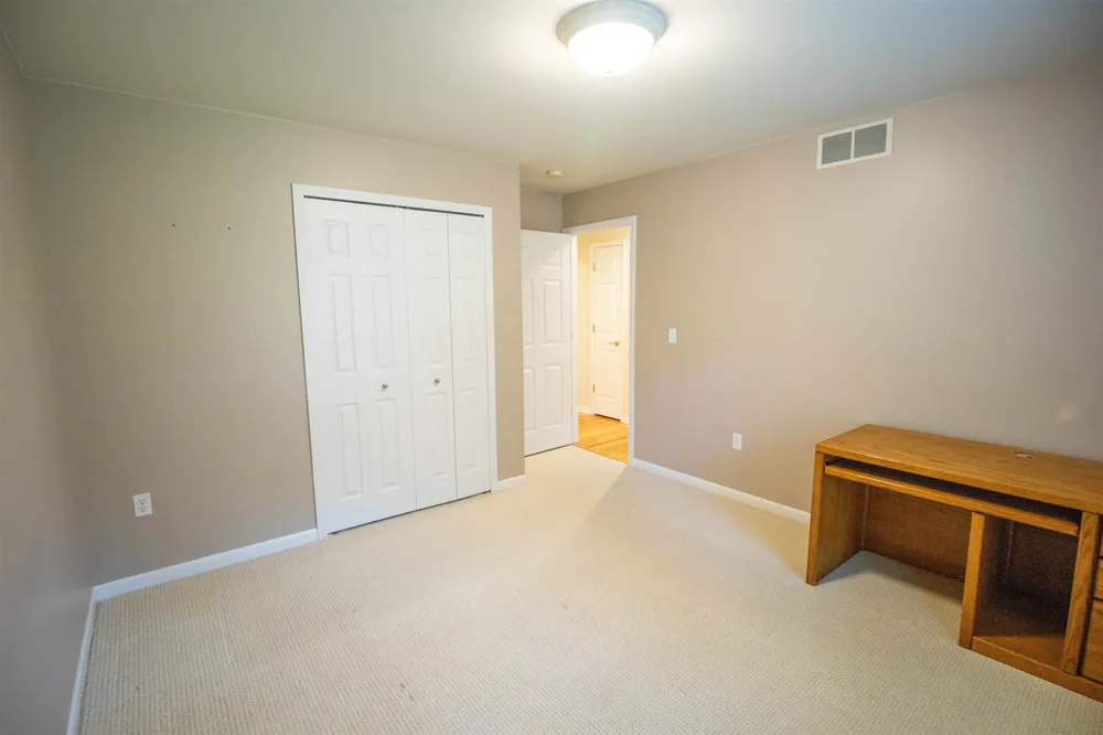 2539 Rushbrook Drive Flint Charter Township, MI 48433